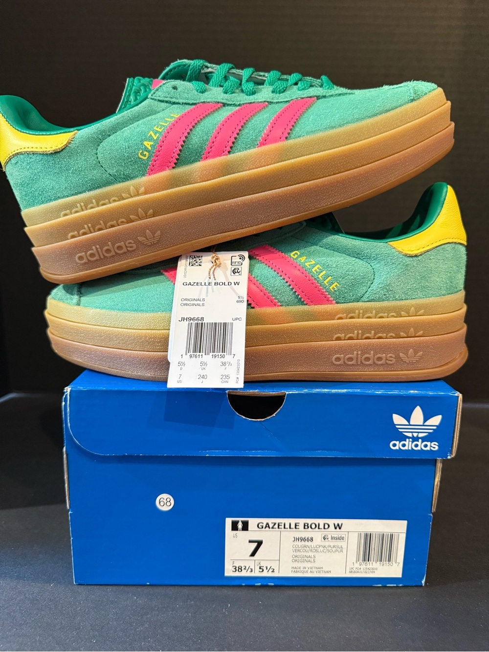 adidas women’s  Gazelle Bold W Sneakers watermelons size 7W